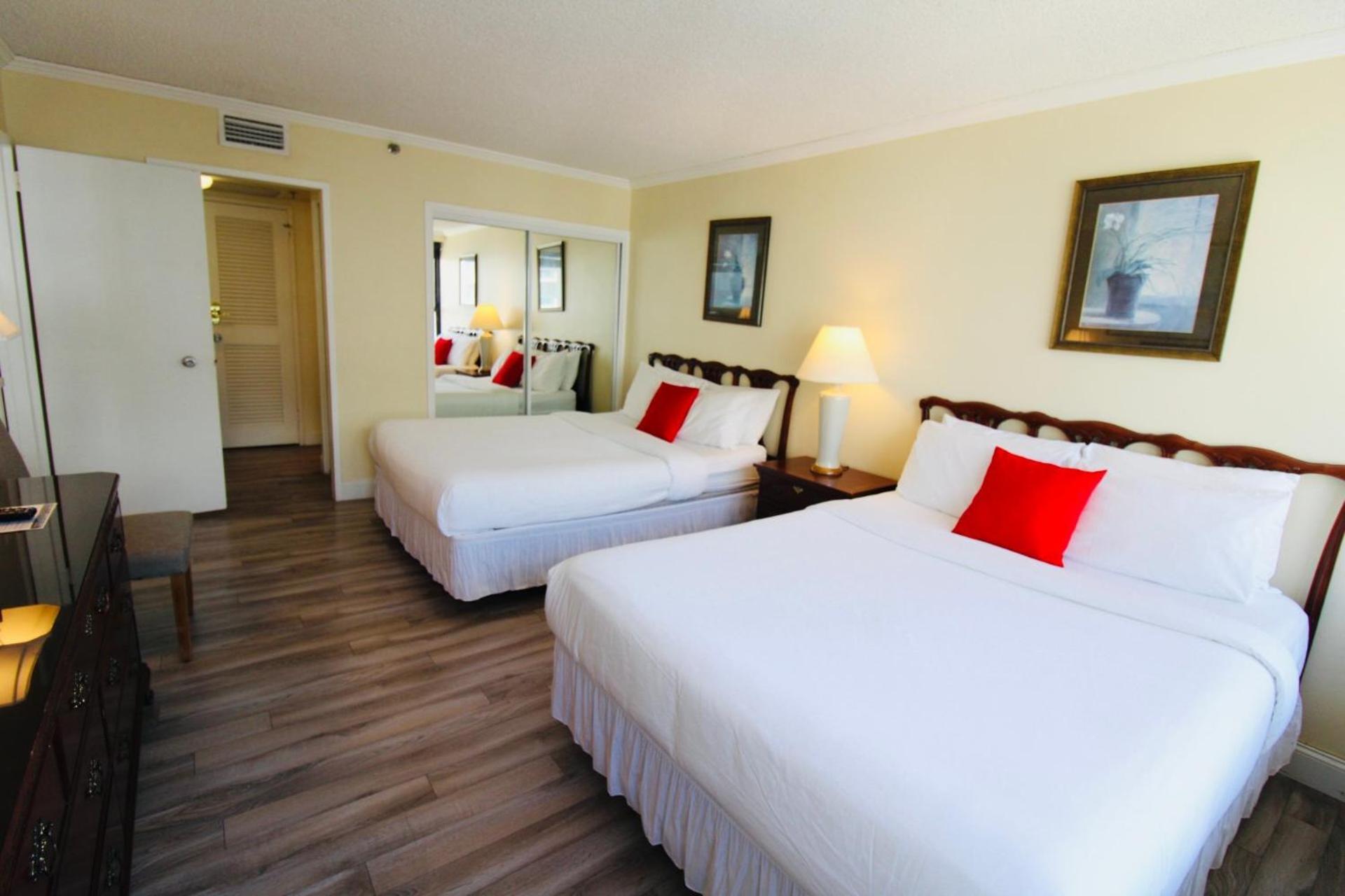 Alexander 1211 Beachfront Condo With Direct Beach Access, 2 Pools, Sauna, Gym ميامي بيتش المظهر الخارجي الصورة