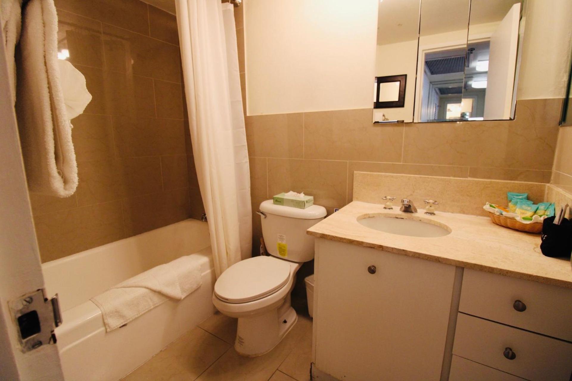Alexander 1211 Beachfront Condo With Direct Beach Access, 2 Pools, Sauna, Gym ميامي بيتش المظهر الخارجي الصورة