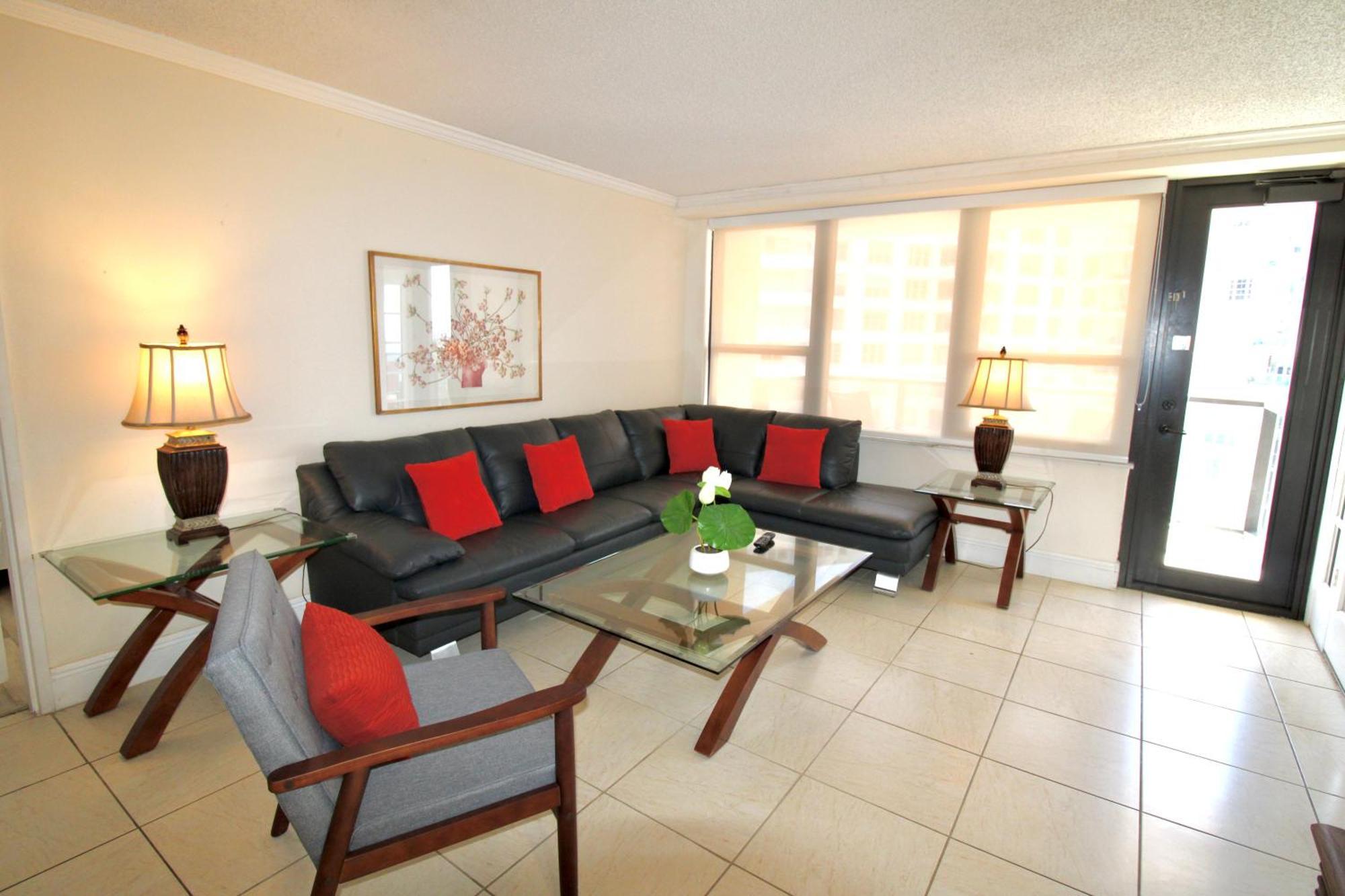 Alexander 1211 Beachfront Condo With Direct Beach Access, 2 Pools, Sauna, Gym ميامي بيتش المظهر الخارجي الصورة