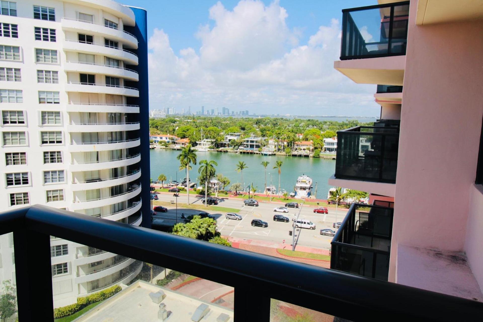 Alexander 1211 Beachfront Condo With Direct Beach Access, 2 Pools, Sauna, Gym ميامي بيتش المظهر الخارجي الصورة